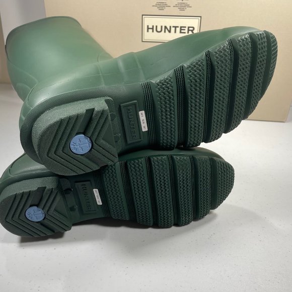 Hunter Original Tall Rain Boot Matte Green - Picture 7 of 9